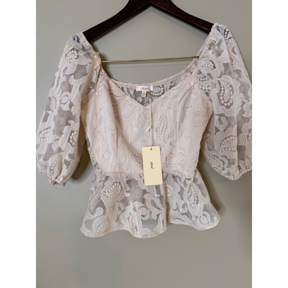Peach Womens Off White Floral Lace Puff Sleeve Peplum Top Small NWT